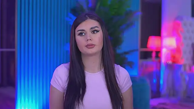 KendraMoon online show from 12/02/25, 02:01