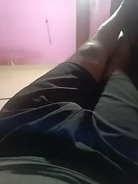 Snapshot of newboygoa chatting on 07/09/26, 02:43 newboygoa online show from 07/09/26, 02:43