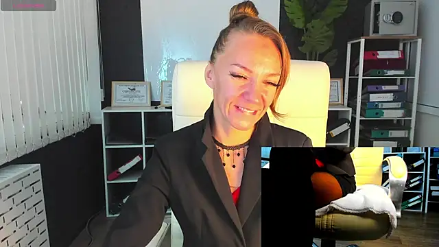 Jesica mooon online show from 09/13/25, 01:27