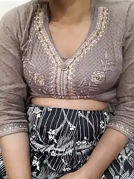 Snapshot of Sony-rani chatting on 10/09/25, 10:24 Sony-rani online show from 10/09/25, 10:24