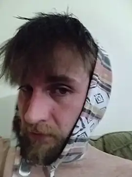 Snapshot of high3ndlowlife chatting on 10/27/25, 12:09 high3ndlowlife online show from 10/27/25, 12:09