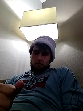 Snapshot of high3ndlowlife chatting on 11/03/25, 04:03 high3ndlowlife online show from 11/03/25, 04:03