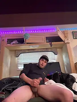 Snapshot of high3ndlowlife chatting on 12/02/25, 07:31 high3ndlowlife online show from 12/02/25, 07:31