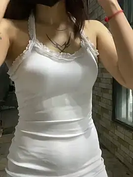   BabyShowPublic   online show from 12/21/25, 04:25