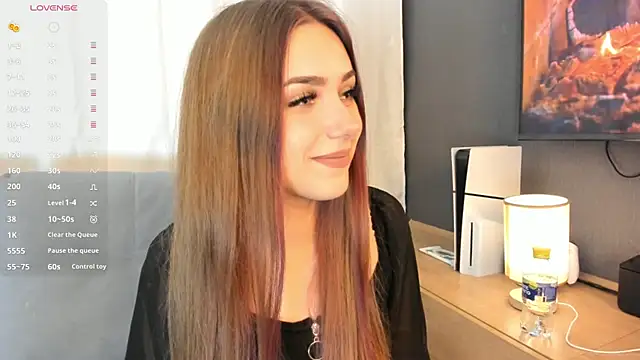 Snapshot of thelittlecowgirl chatting on 09/11/25, 08:53 thelittlecowgirl online show from 09/11/25, 08:53