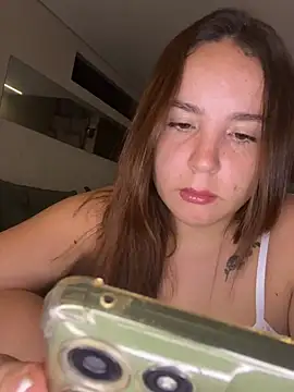 m0ranguinh0s2 online show from 05/10/26, 01:44