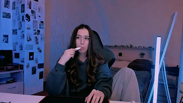 yourrdanceteacher online show from 10/04/25, 07:34