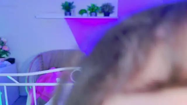 Snapshot of kamila_blush chatting on 01/06/26, 08:12 kamila blush online show from 01/06/26, 08:12