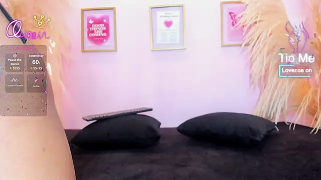 SunnyGilmoree online show from 02/11/26, 08:14