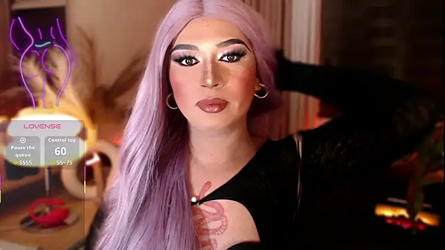 mslilly croft online show from 04/13/26, 06:24