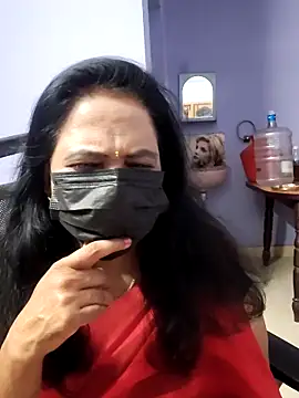 Snapshot of mallu-lover chatting on 09/17/25, 11:06 mallu-lover online show from 09/17/25, 11:06