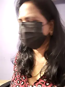 Snapshot of mallu-lover chatting on 09/20/25, 12:33 mallu-lover online show from 09/20/25, 12:33