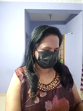 Snapshot of mallu-lover chatting on 09/29/25, 01:11 mallu-lover online show from 09/29/25, 01:11