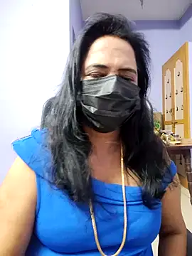 Snapshot of mallu-lover chatting on 10/21/25, 05:02 mallu-lover online show from 10/21/25, 05:02