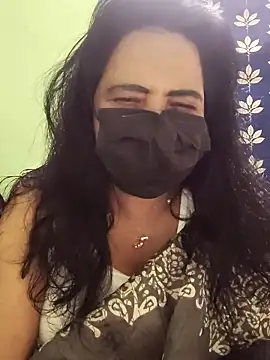 Snapshot of mallu-lover chatting on 10/27/25, 07:01 mallu-lover online show from 10/27/25, 07:01