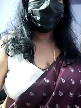 Snapshot of mallu-lover chatting on 11/05/25, 01:27 mallu-lover online show from 11/05/25, 01:27