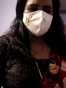 Snapshot of mallu-lover chatting on 11/20/25, 12:33 mallu-lover online show from 11/20/25, 12:33