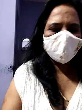 Snapshot of mallu-lover chatting on 12/04/25, 07:50 mallu-lover online show from 12/04/25, 07:50