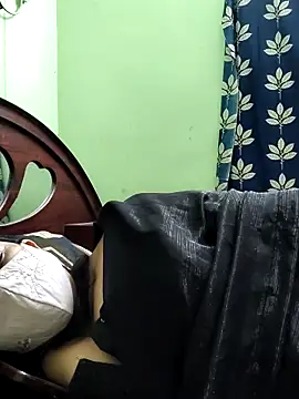 Snapshot of mallu-lover chatting on 12/05/25, 03:20 mallu-lover online show from 12/05/25, 03:20