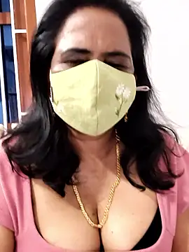 mallu-lover online show from 01/07/26, 04:31