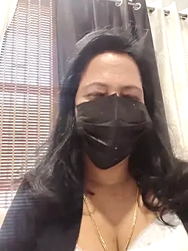 mallu-lover online show from 02/18/26, 03:57