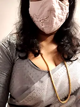 mallu-lover online show from 03/01/26, 01:13