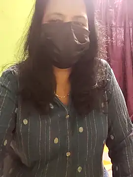 mallu-lover online show from 04/01/26, 02:58