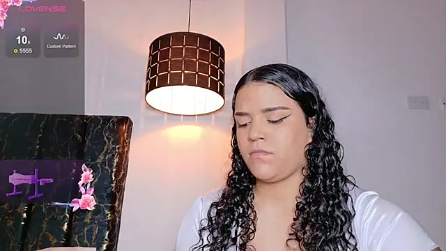 emily perezz online show from 11/13/25, 07:35