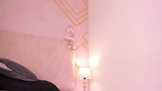 Snapshot of Lilith_Blaze_ chatting on 01/17/26, 02:11 Lilith Blaze online show from 01/17/26, 02:11