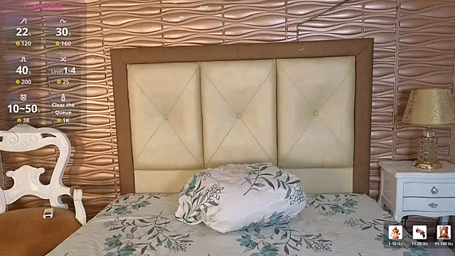 Snapshot of Miladiosa chatting on 06/07/26, 01:04 Miladiosa online show from 06/07/26, 01:04