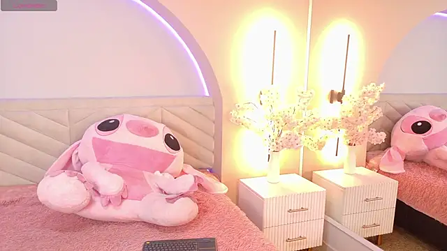 amy miller1 online show from 04/09/26, 08:03