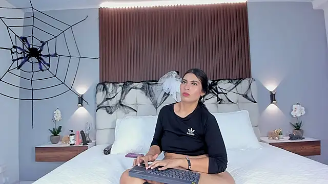 Anny mayyer online show from 10/21/25, 01:56