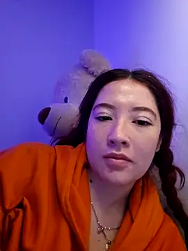 lunnaa  online show from 02/11/26, 11:59