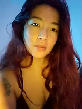 lunnaa  online show from 03/04/26, 07:03