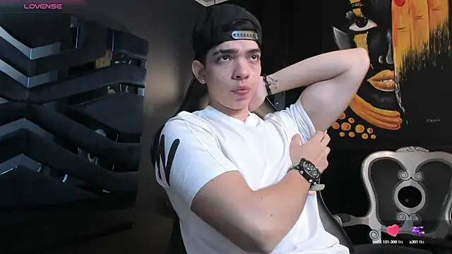 Snapshot of Eryonbradley chatting on 10/16/25, 11:22 Eryonbradley online show from 10/16/25, 11:22