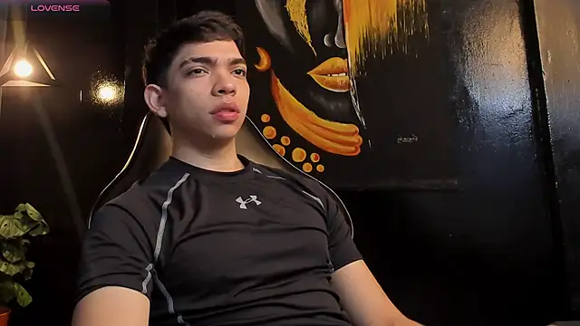 Snapshot of Eryonbradley chatting on 10/31/25, 11:22 Eryonbradley online show from 10/31/25, 11:22