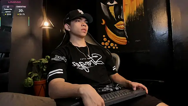 Snapshot of Eryonbradley chatting on 11/21/25, 11:31 Eryonbradley online show from 11/21/25, 11:31