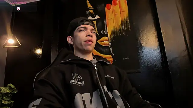 Snapshot of Eryonbradley chatting on 11/22/25, 11:20 Eryonbradley online show from 11/22/25, 11:20