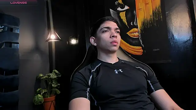 Snapshot of Eryonbradley chatting on 12/03/25, 11:19 Eryonbradley online show from 12/03/25, 11:19