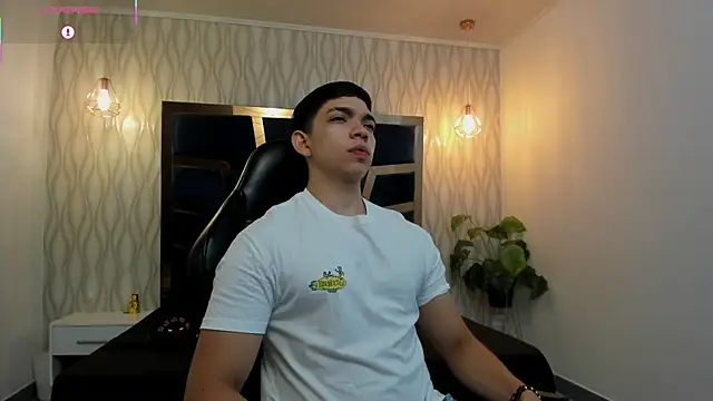 Eryonbradley online show from 04/10/26, 02:11