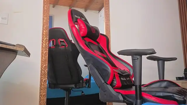 Snapshot of ares_pain chatting on 09/27/25, 07:19 ares pain online show from 09/27/25, 07:19