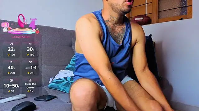 tomas smith1 online show from 10/31/25, 08:10