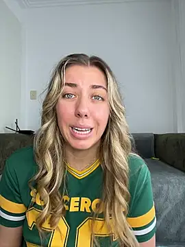 louiseberkeley online show from 07/09/26, 01:20