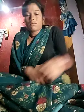 Snapshot of Sonam_pandeyji chatting on 10/16/25, 11:17 Sonam pandeyji online show from 10/16/25, 11:17