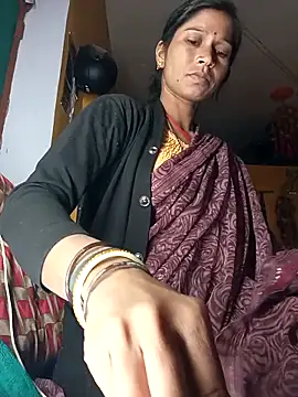 Snapshot of Sonam_pandeyji chatting on 11/14/25, 02:05 Sonam pandeyji online show from 11/14/25, 02:05