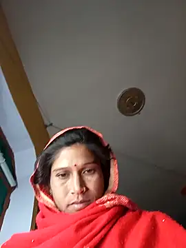 Snapshot of Sonam_pandeyji chatting on 12/19/25, 02:57 Sonam pandeyji online show from 12/19/25, 02:57