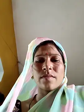Snapshot of Sonam_pandeyji chatting on 05/05/26, 12:02 Sonam pandeyji online show from 05/05/26, 12:02