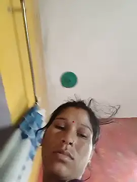 Snapshot of Sonam_pandeyji chatting on 05/18/26, 10:48 Sonam pandeyji online show from 05/18/26, 10:48
