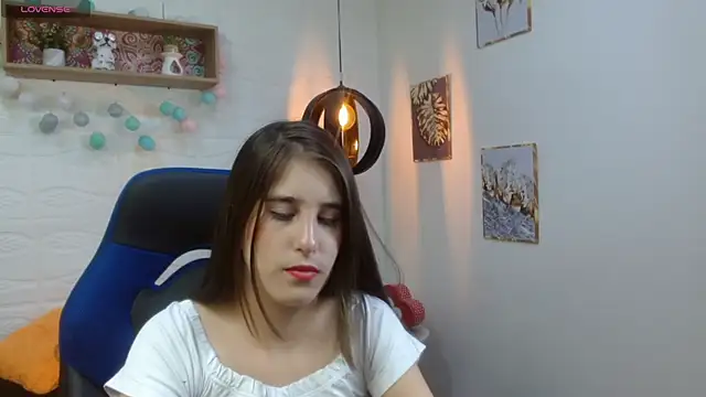karlarousex online show from 10/04/25, 03:15