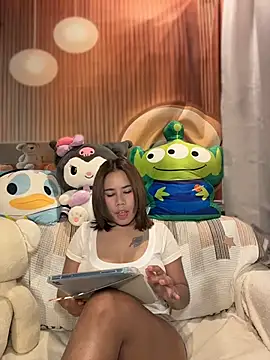 Snapshot of Kath_C chatting on 07/07/26, 08:18 Kath C online show from 07/07/26, 08:18